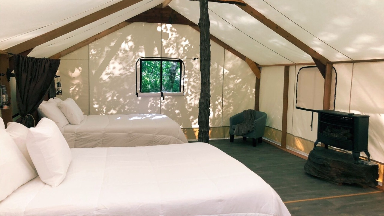 Photo of Others in Forks