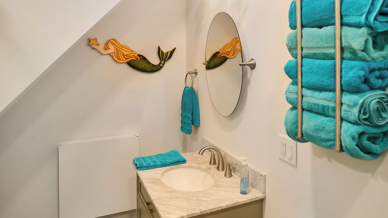 Photo of Bathroom in Roscoe