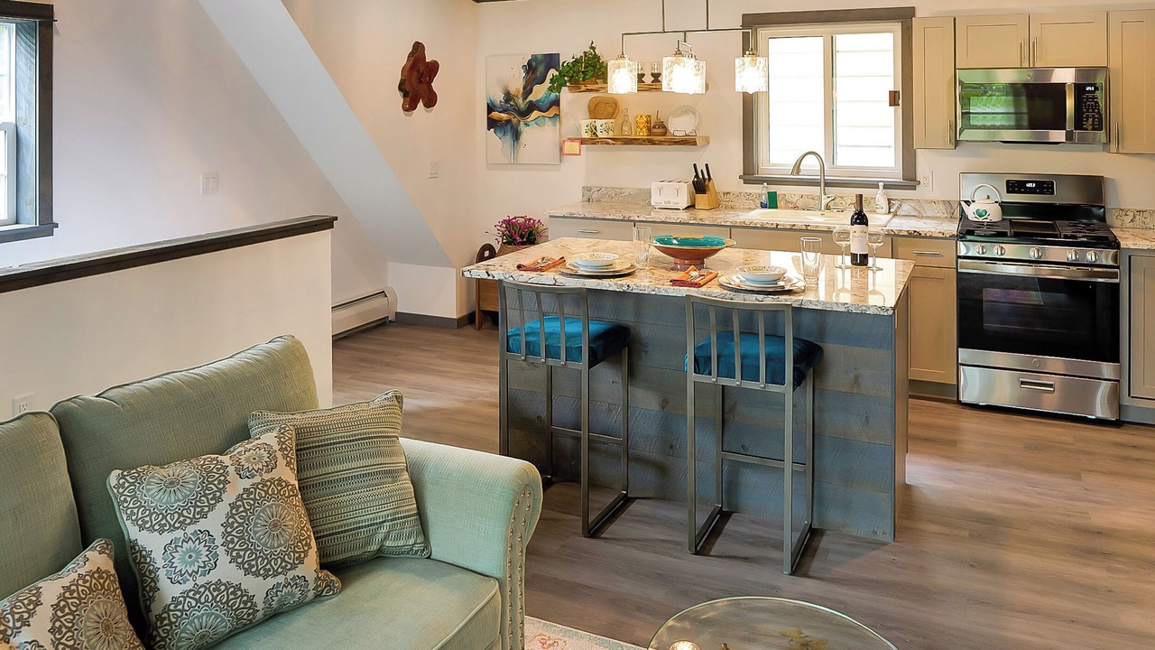 Photo of Others in Roscoe