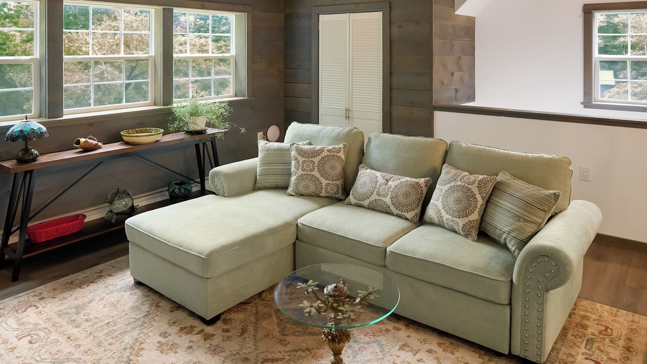 Photo of Livingroom in Roscoe