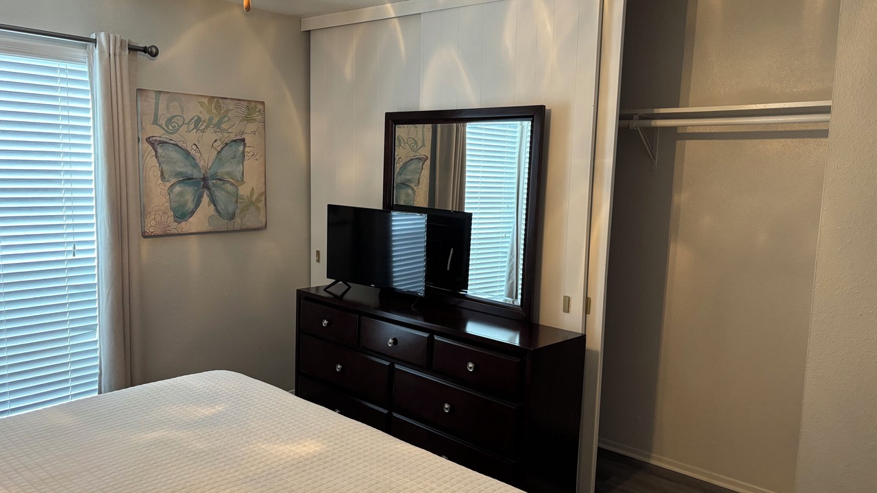Photo of Bedroom in Memorial