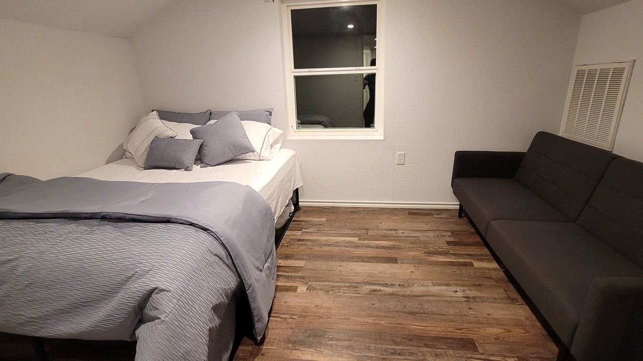 Photo of Bedroom in Wills Point