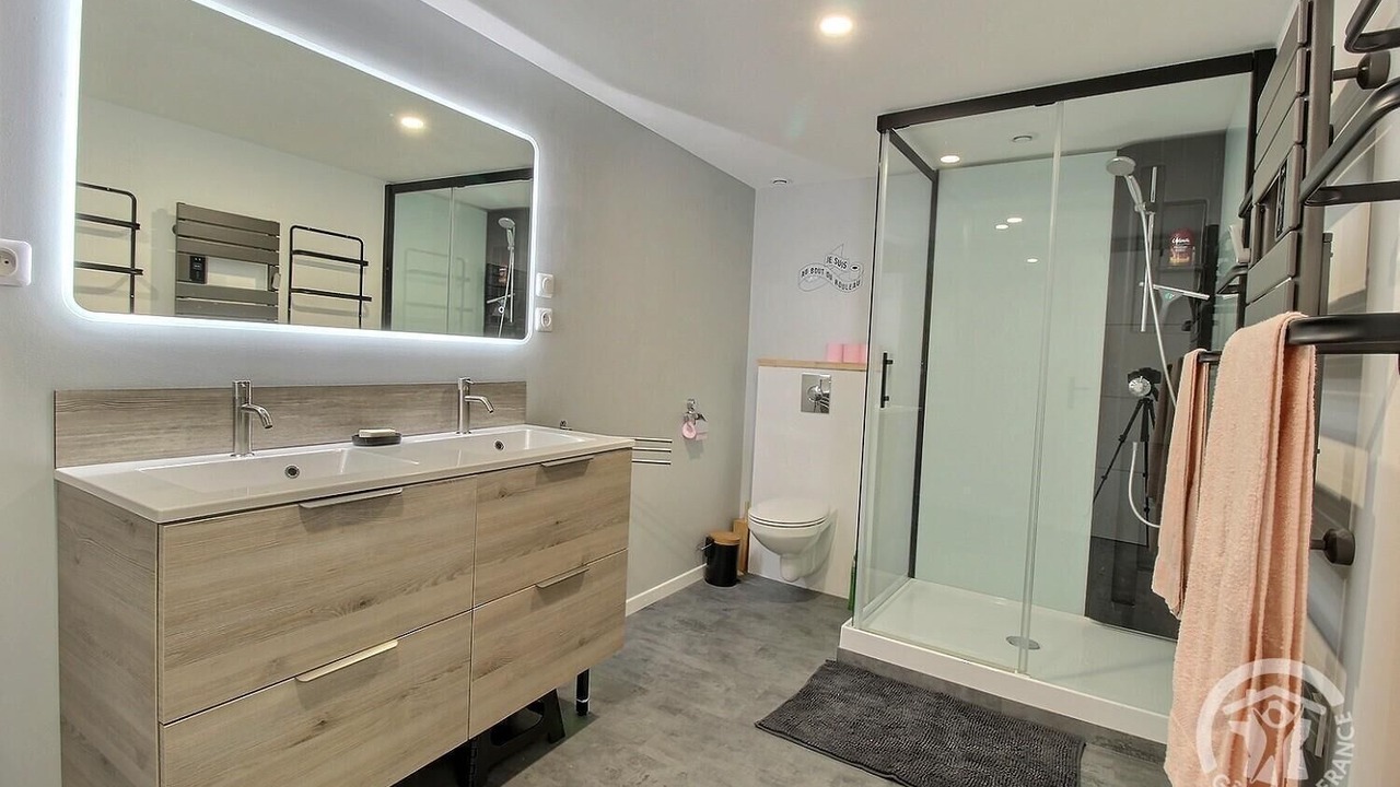 Photo of Bathroom in Plourhan