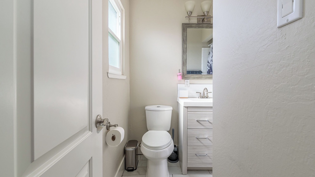 Photo of Bathroom in Southwestern Sacramento