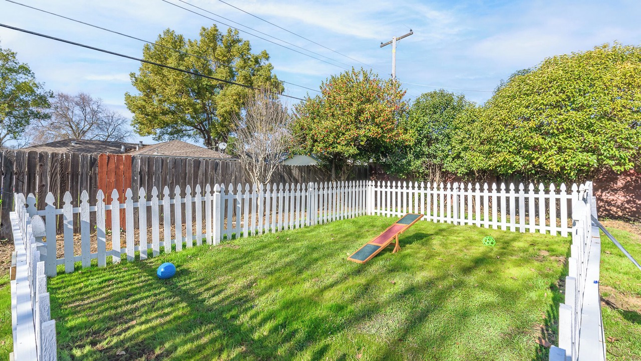 Photo of Outdoor in Southwestern Sacramento