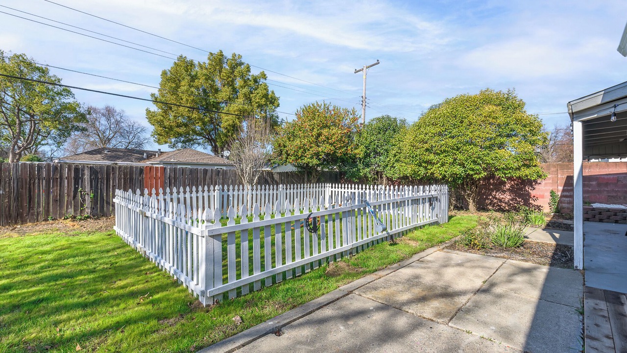 Photo of Outdoor in Southwestern Sacramento