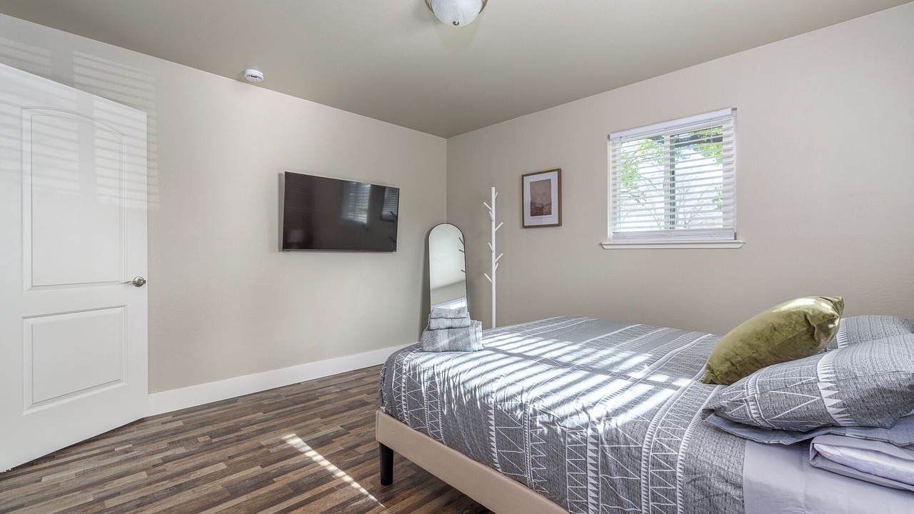 Photo of Bedroom in Southwestern Sacramento