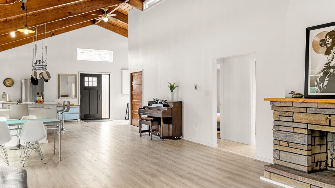 Photo of Livingroom in Moncton