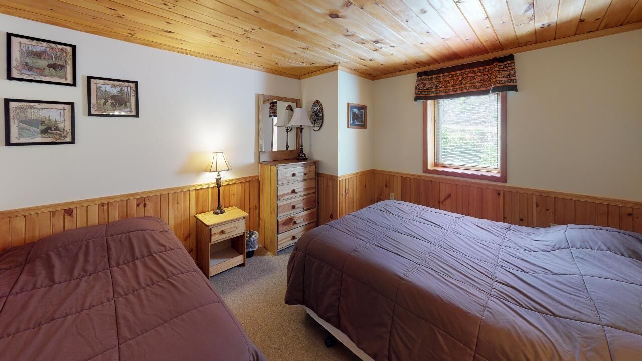 Photo of Bedroom in Gaines
