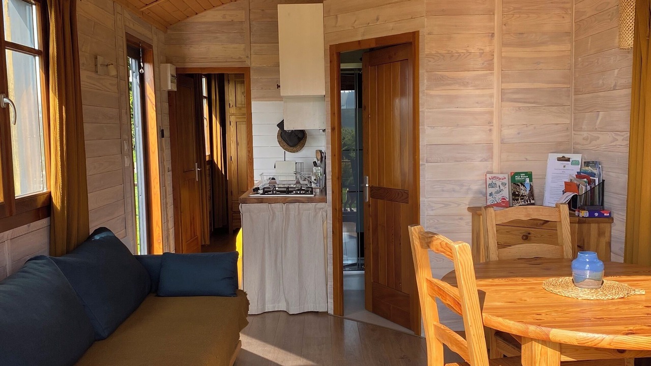 Photo of Others in Champnetery