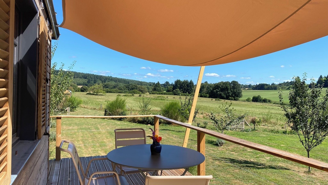 Photo of Outdoor in Champnetery