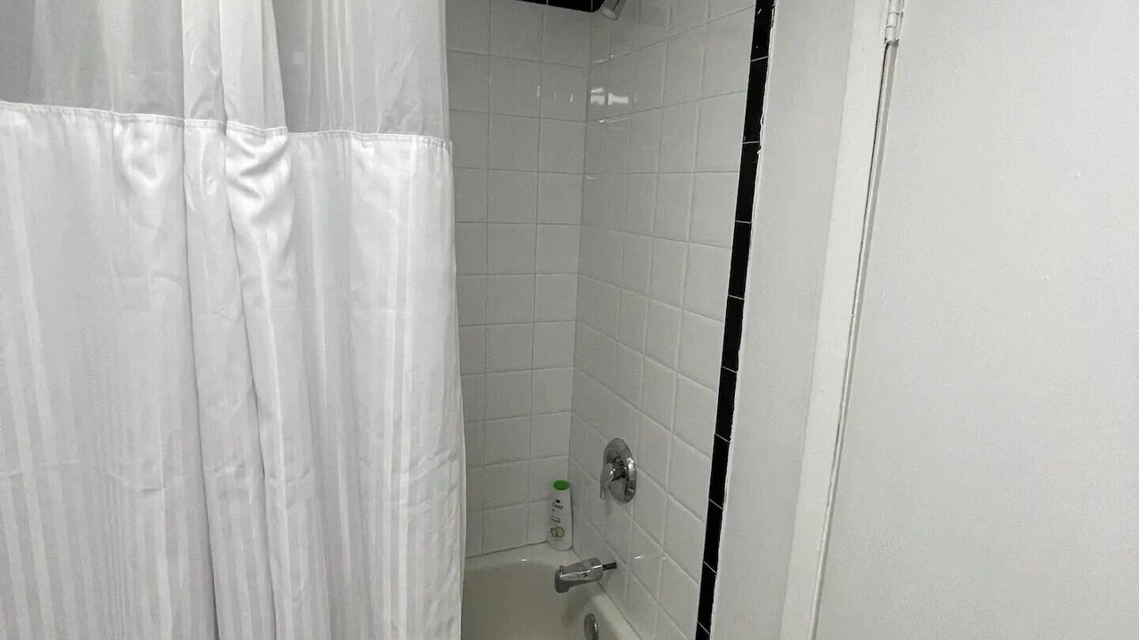 Photo of Bathroom in Andersonville