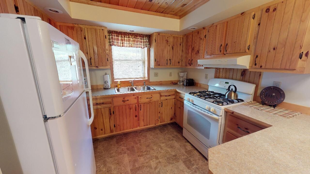 Photo of Kitchen in Gaines