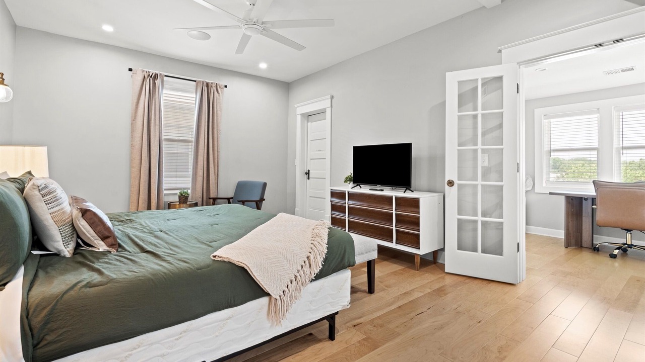 Photo of Bedroom in Hanover Place