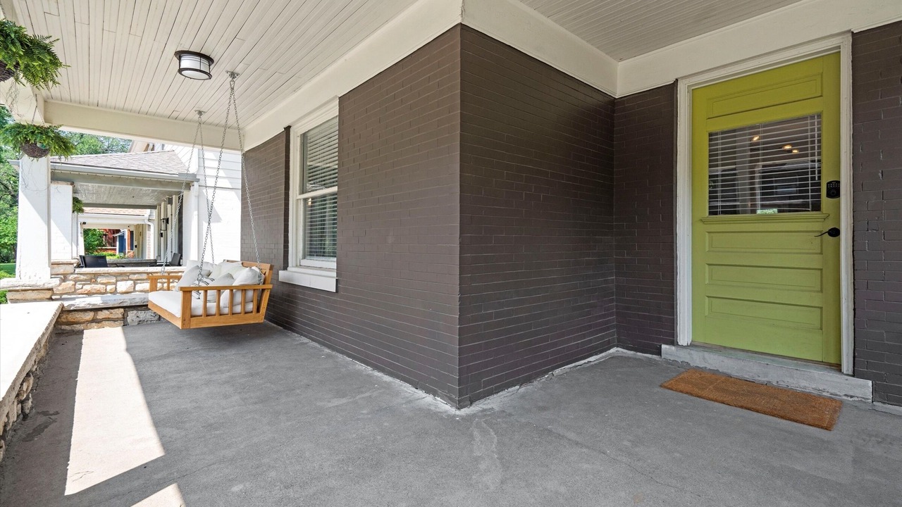 Photo of Outdoor in Hanover Place