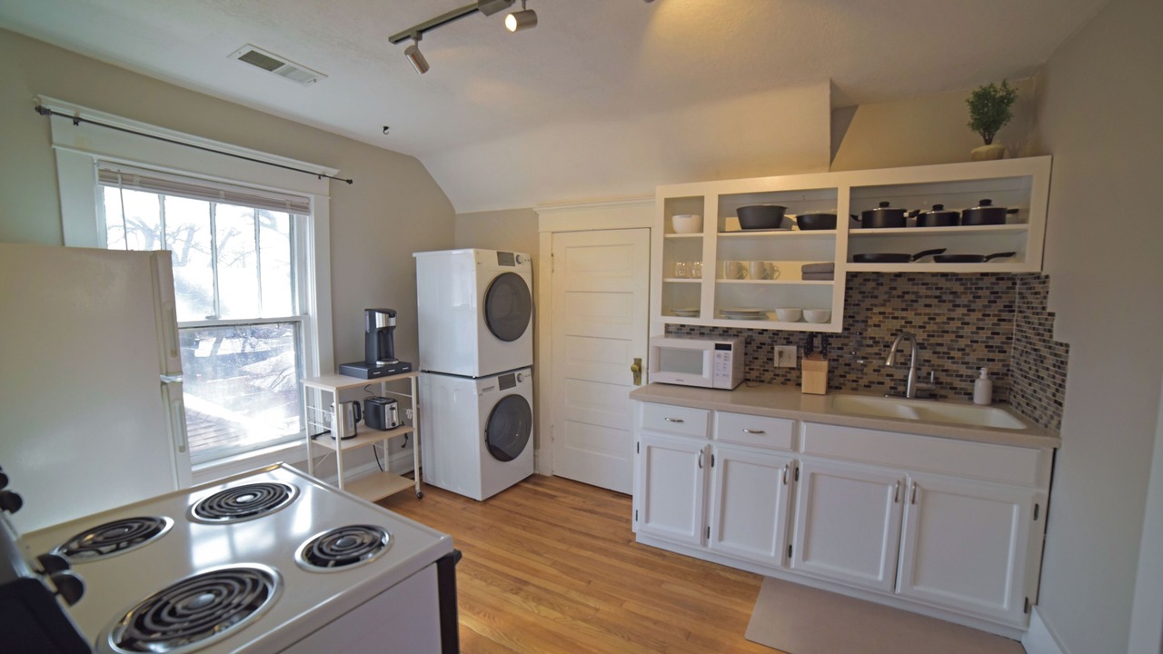 Photo of Kitchen in Midtown - Westport