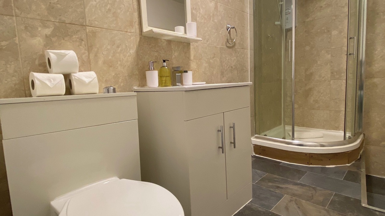 Photo of Bathroom in Elephant and Castle