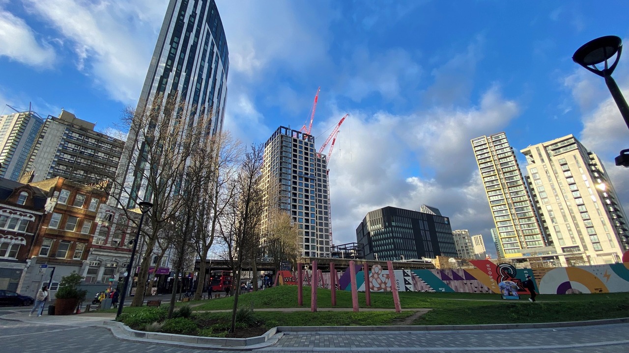 Photo of Others in Elephant and Castle