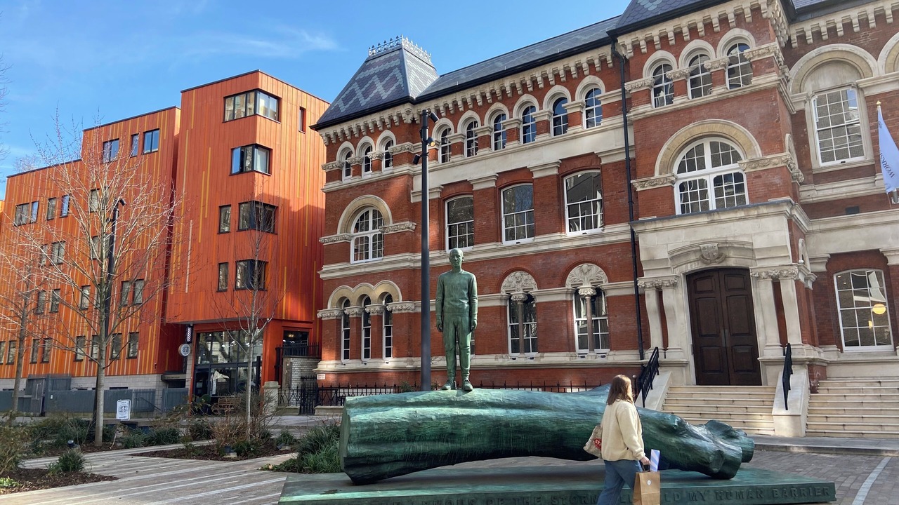 Photo of Others in Elephant and Castle