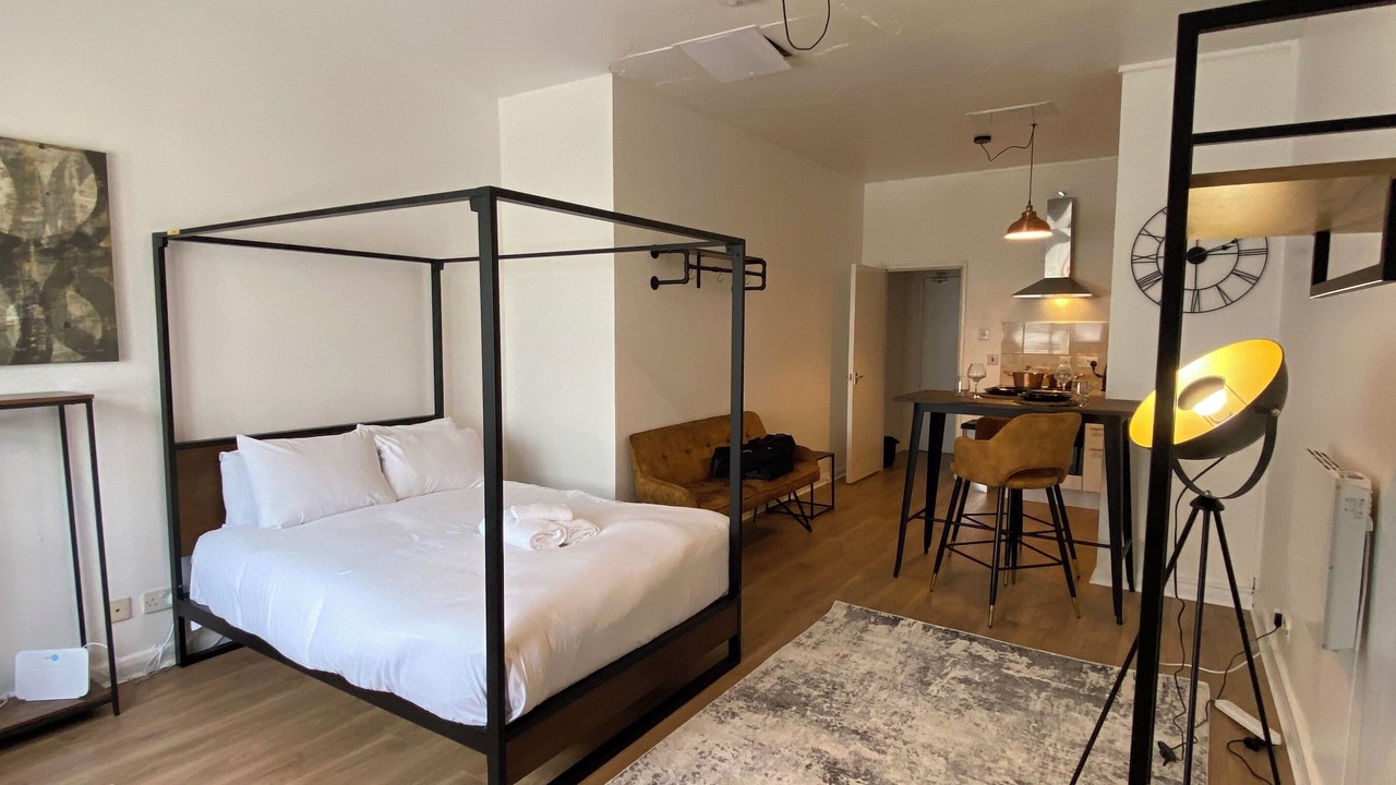 Photo of Bedroom in Elephant and Castle