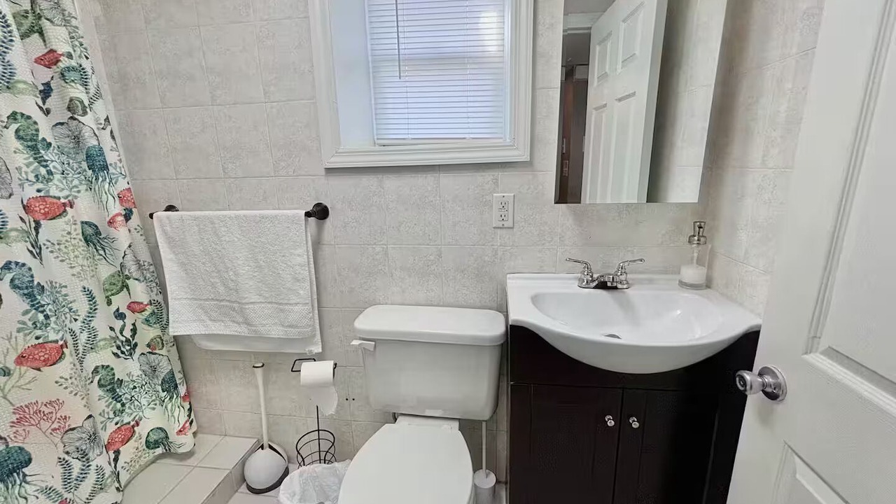 Photo of Bathroom in North Bergen