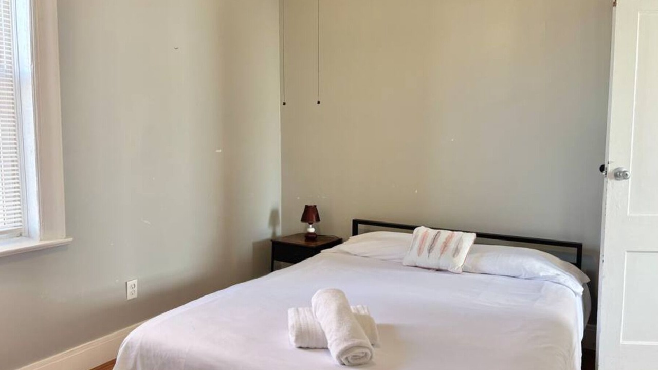 Photo of Bedroom in North Bergen