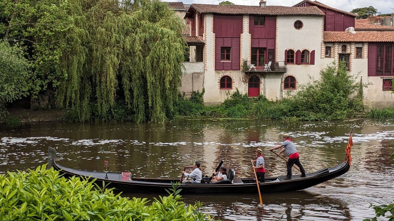 Photo of Others in Clisson