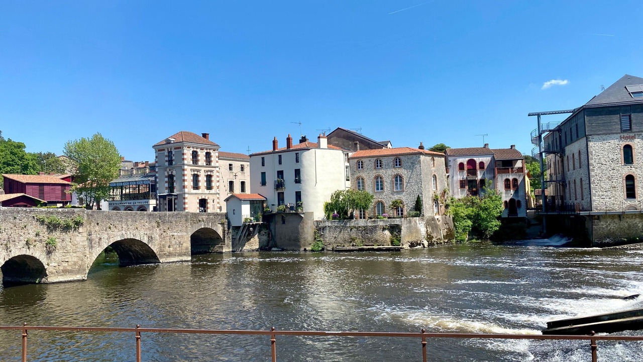 Photo of Others in Clisson