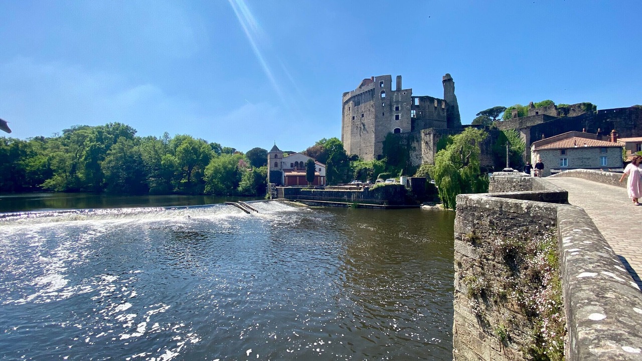 Photo of Others in Clisson