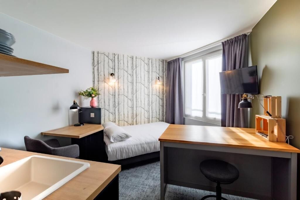 Photo of Bedroom in La Metare - Le Portail Rouge