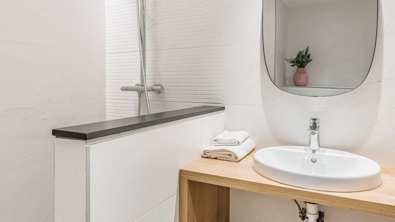 Photo of Bathroom in La Metare - Le Portail Rouge