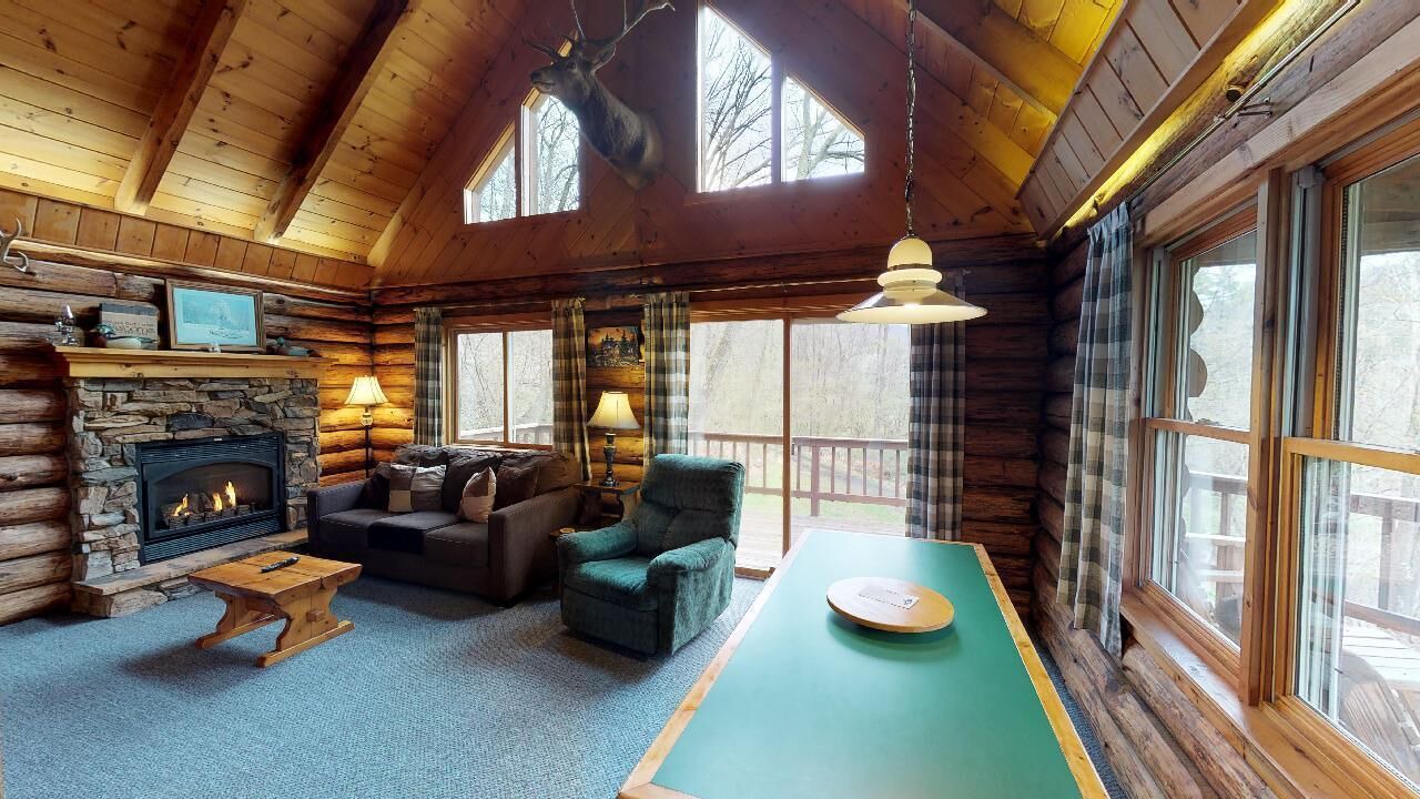 Photo of Livingroom in Gaines