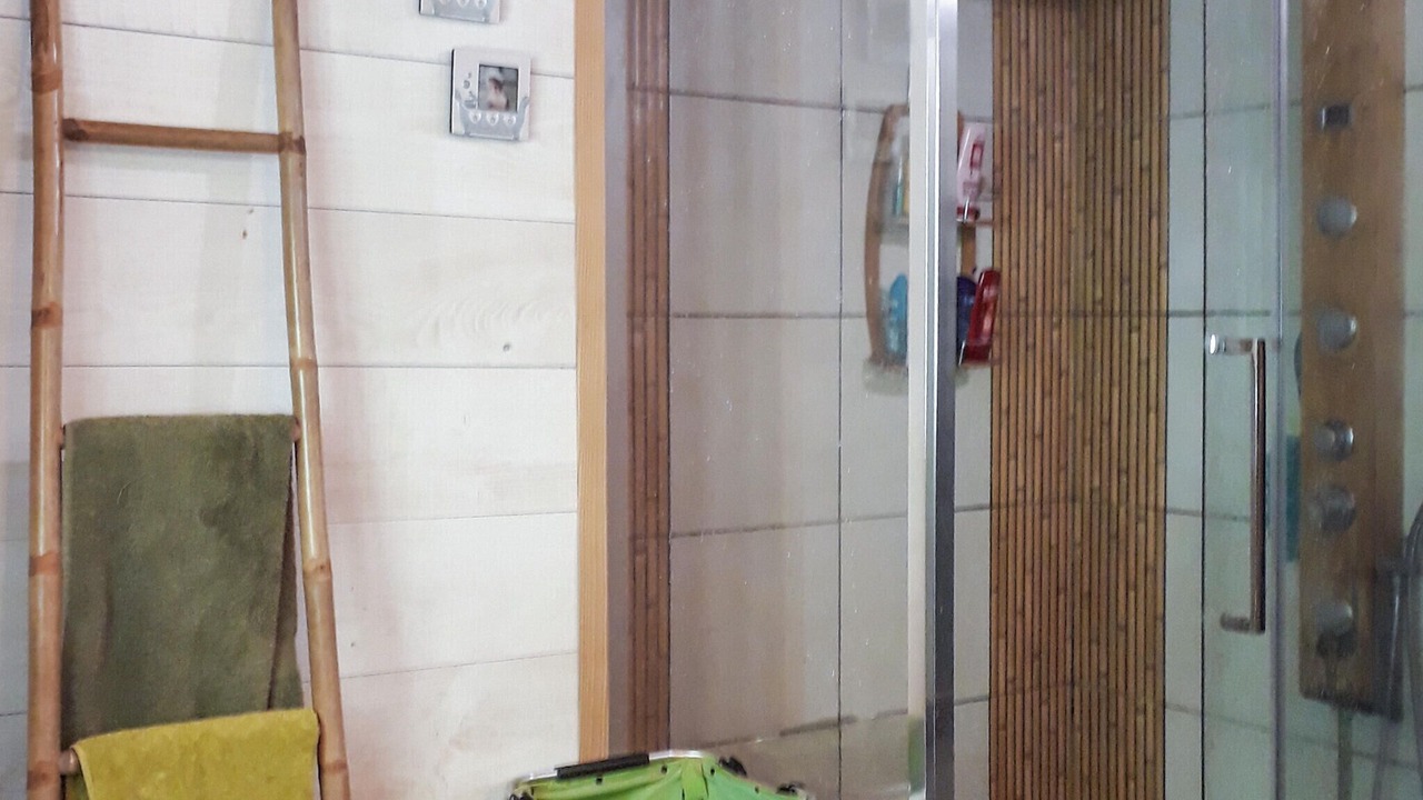 Photo of Bathroom in Roquemaure