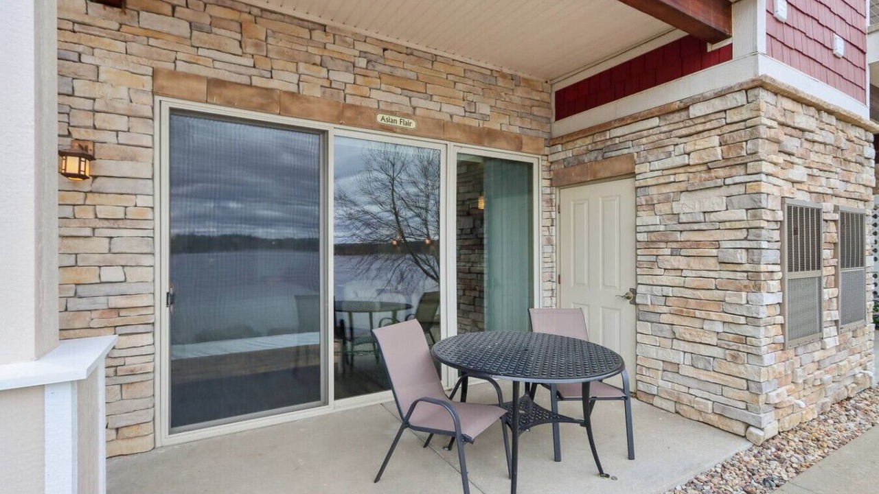 Photo of Outdoor in Lake Delton