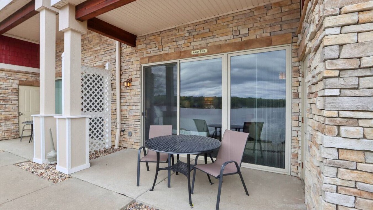 Photo of Outdoor in Lake Delton