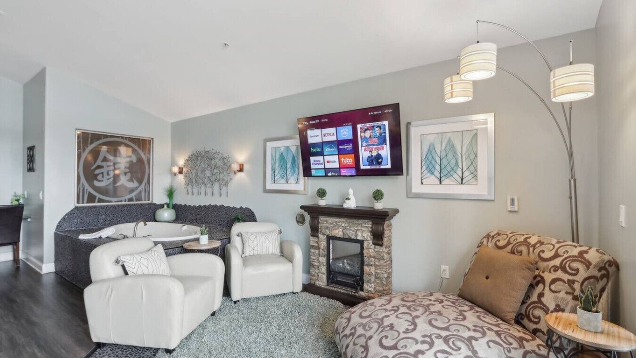 Photo of Others in Lake Delton