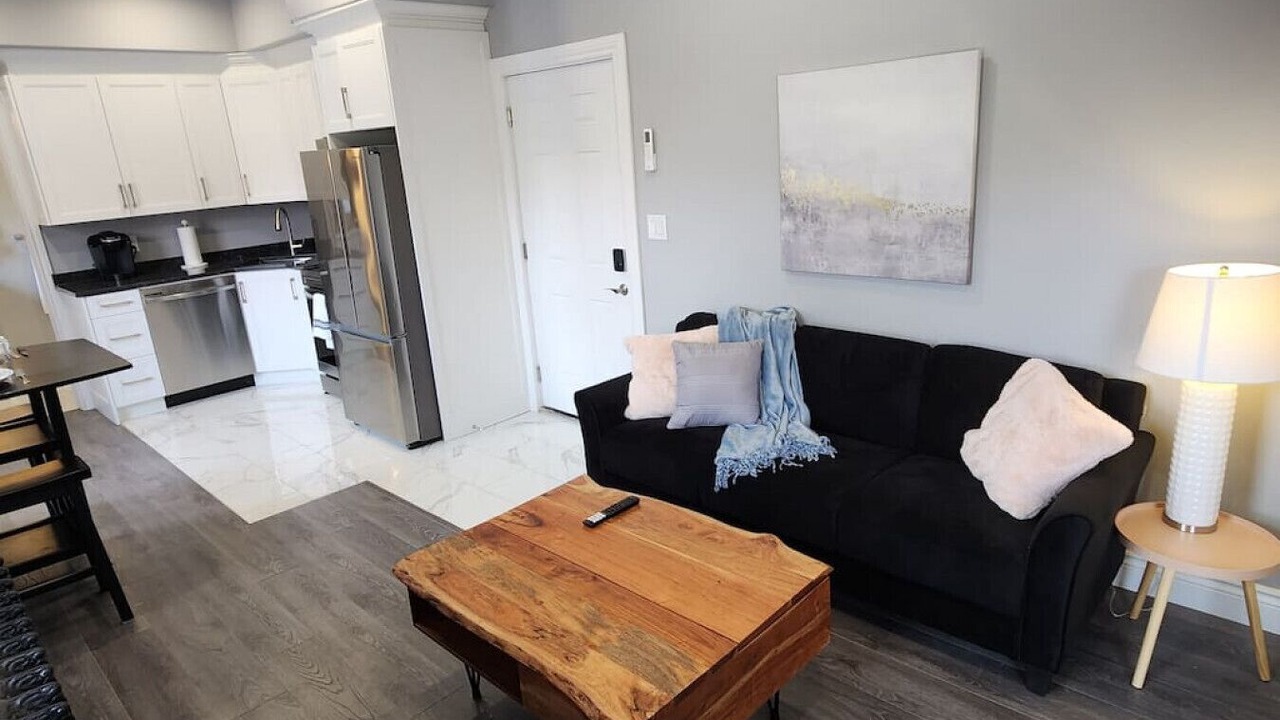 Photo of Livingroom in Walkerville