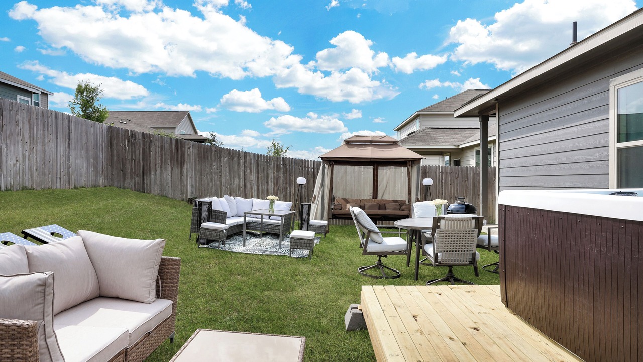 Photo of Patio Balcony in Converse