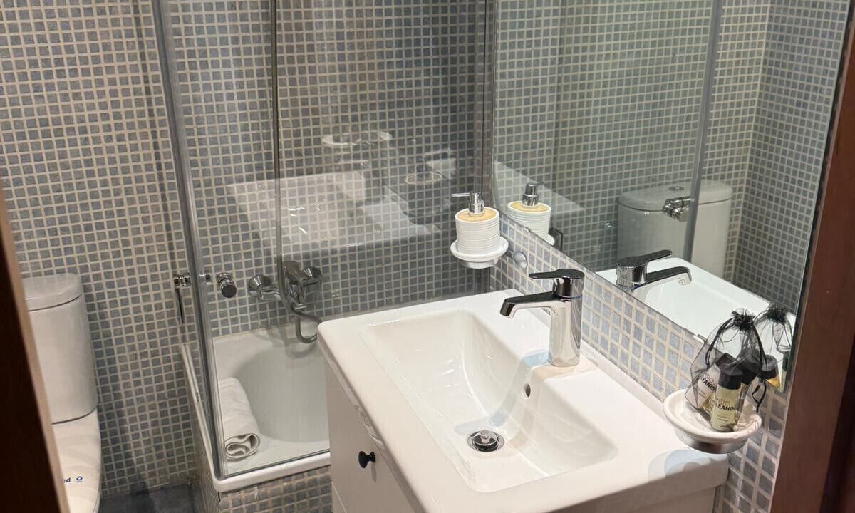 Photo of Bathroom in Montgat