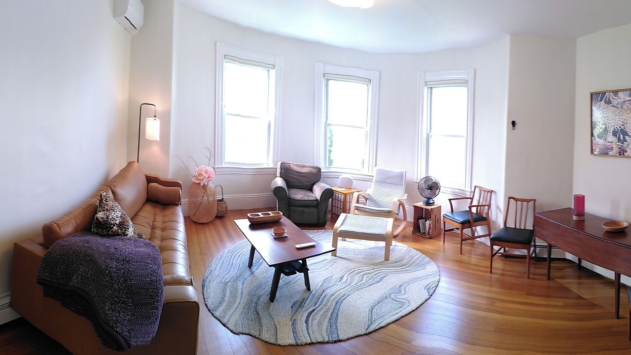 Photo of Bedroom in Arlington