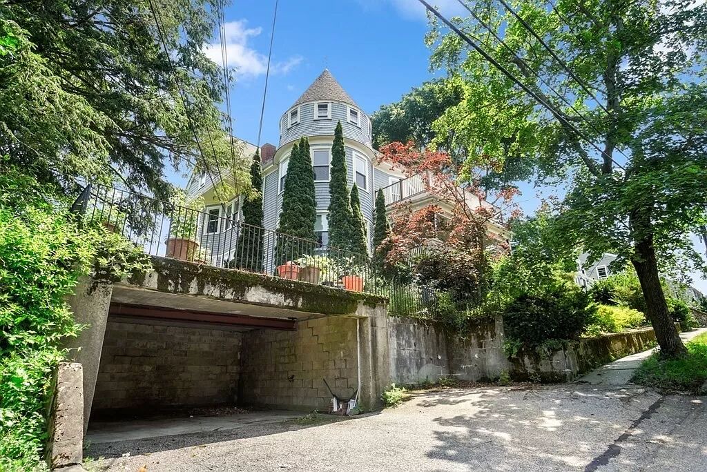 Photo of Outdoor in Arlington