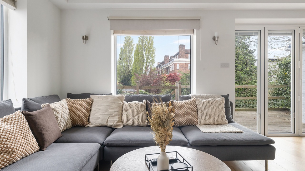 Photo of Livingroom in Golders Green