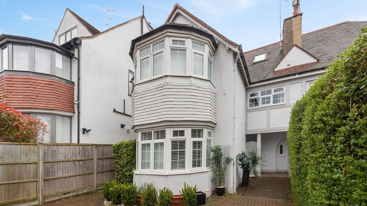 Photo of Outdoor in Golders Green