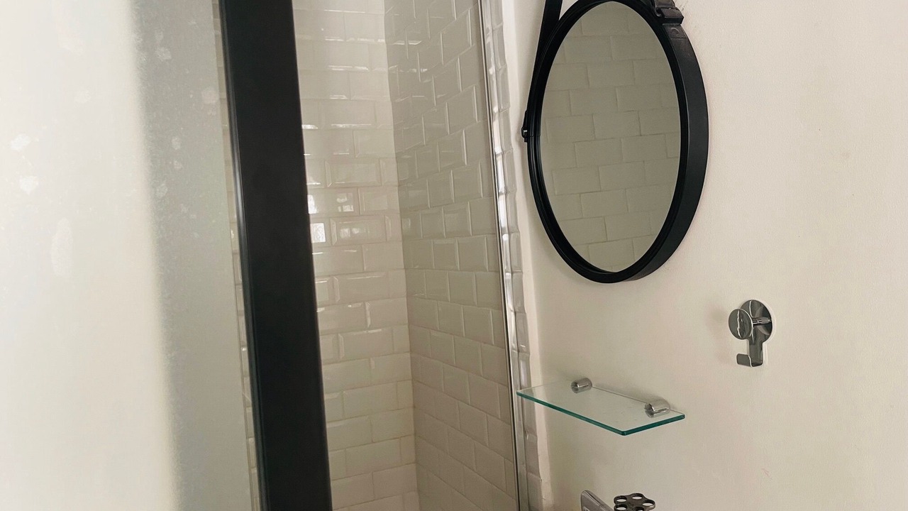 Photo of Bathroom in Quartier de la Folie-Mericourt