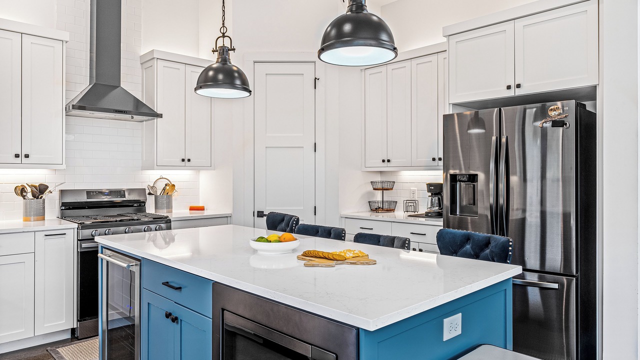 Photo of Kitchen in Apache Shores