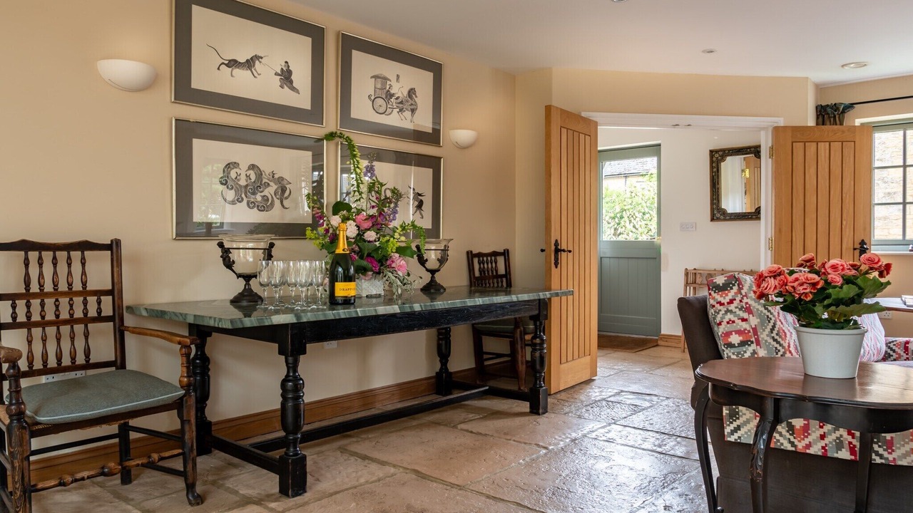 Photo of Livingroom in Kingham