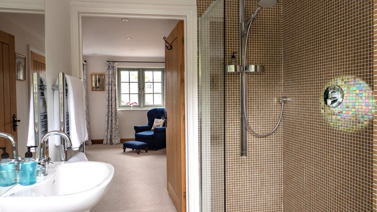 Photo of Bathroom in Kingham