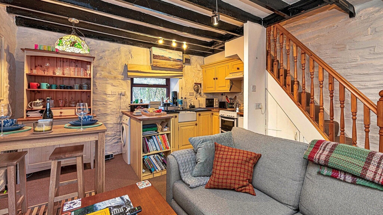 Photo of Livingroom in Dolwyddelan