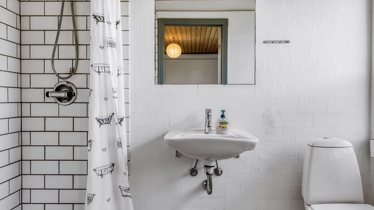 Photo of Bathroom in Pøt Strandby