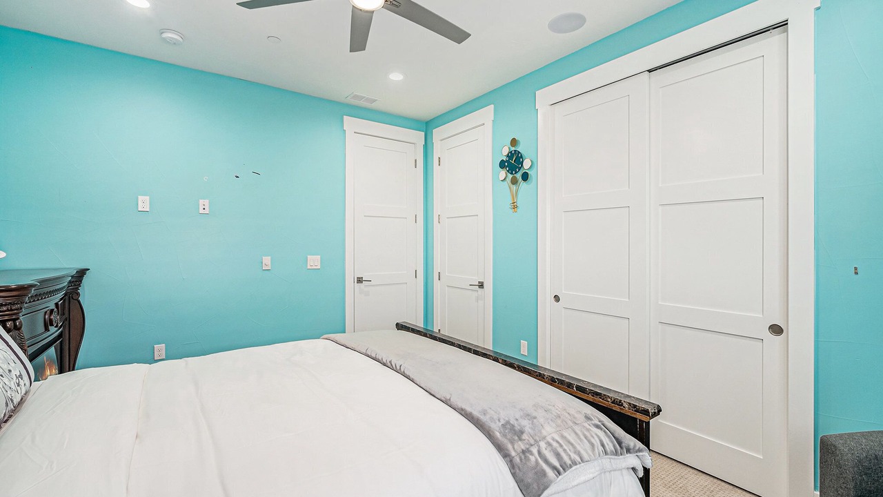 Photo of Bedroom in Hudson